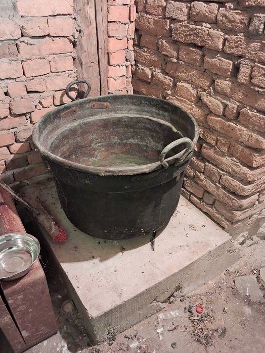 Стар Меден казан