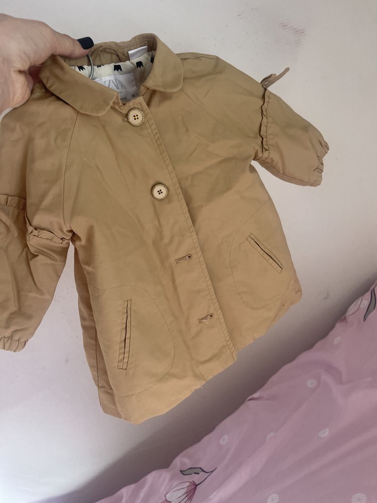 Trench Zara 9-12 luni