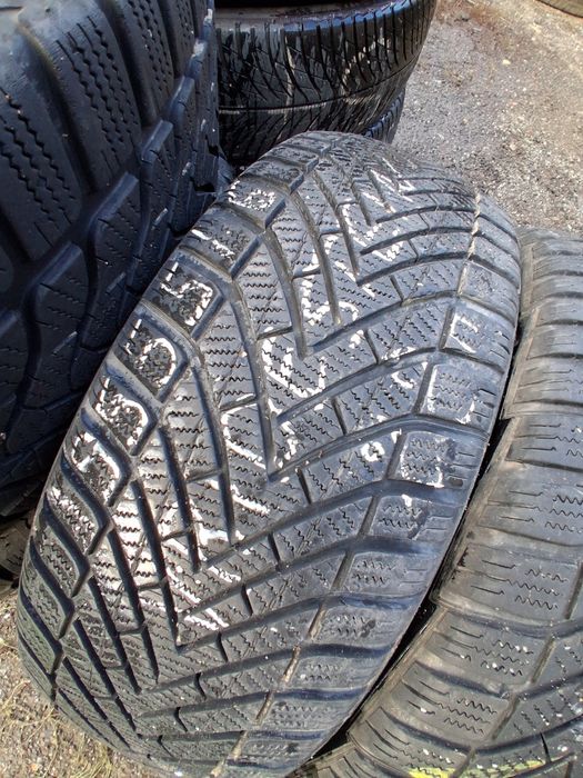 195 55 16 VRIDESTEIN 4броя зимни дот 2022г