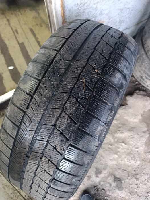 Продам резину 275/50 R 21