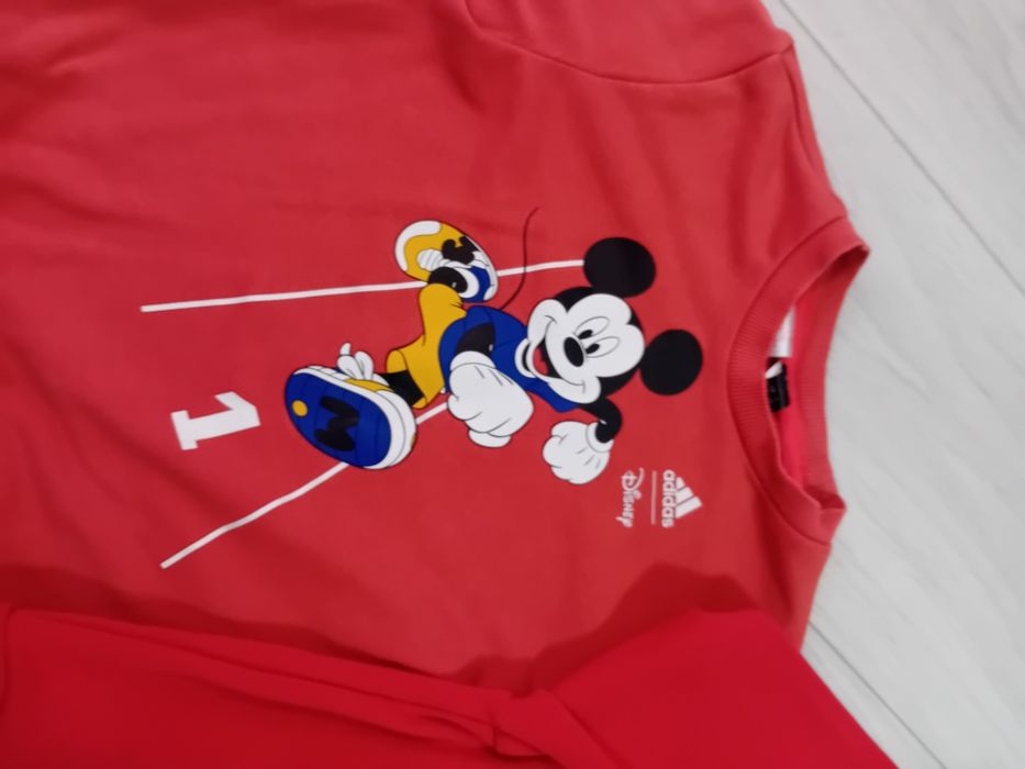 Лот Adidas размер 104 цена 20лв.