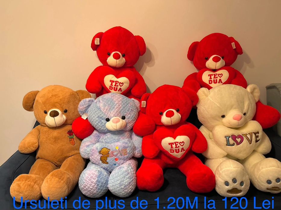 Ursuleți de pluș și trandafiri din sapun