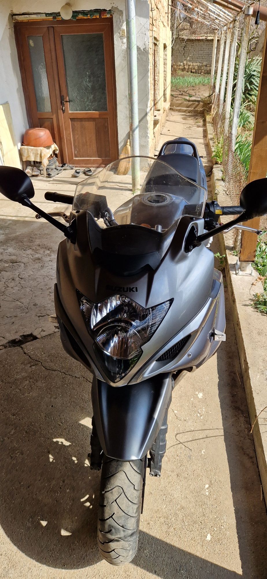 Сузуки бандит1250
