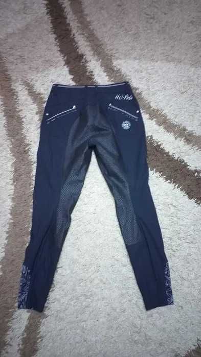 Pantaloni echitatie, calarie