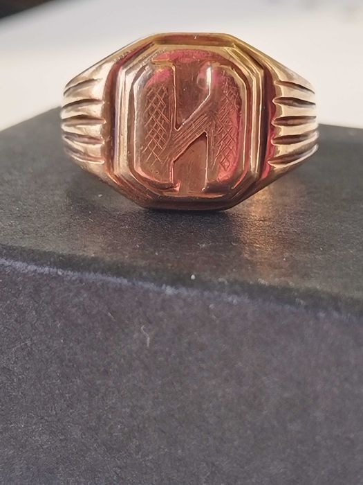 Златен масивен мъжки пръстен 9,90 гр. 14 карата