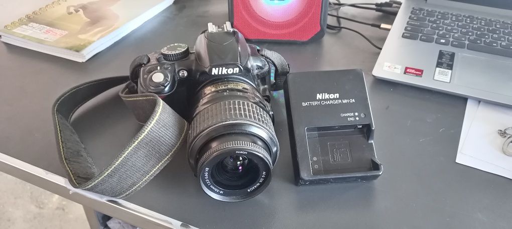 Цифровой фотоаппарат Nikon d3100