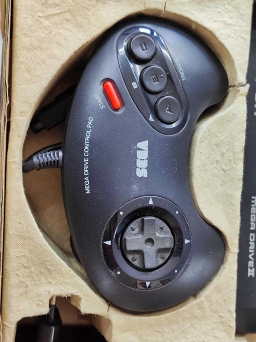 Оригинална конзола sega mega drive ll