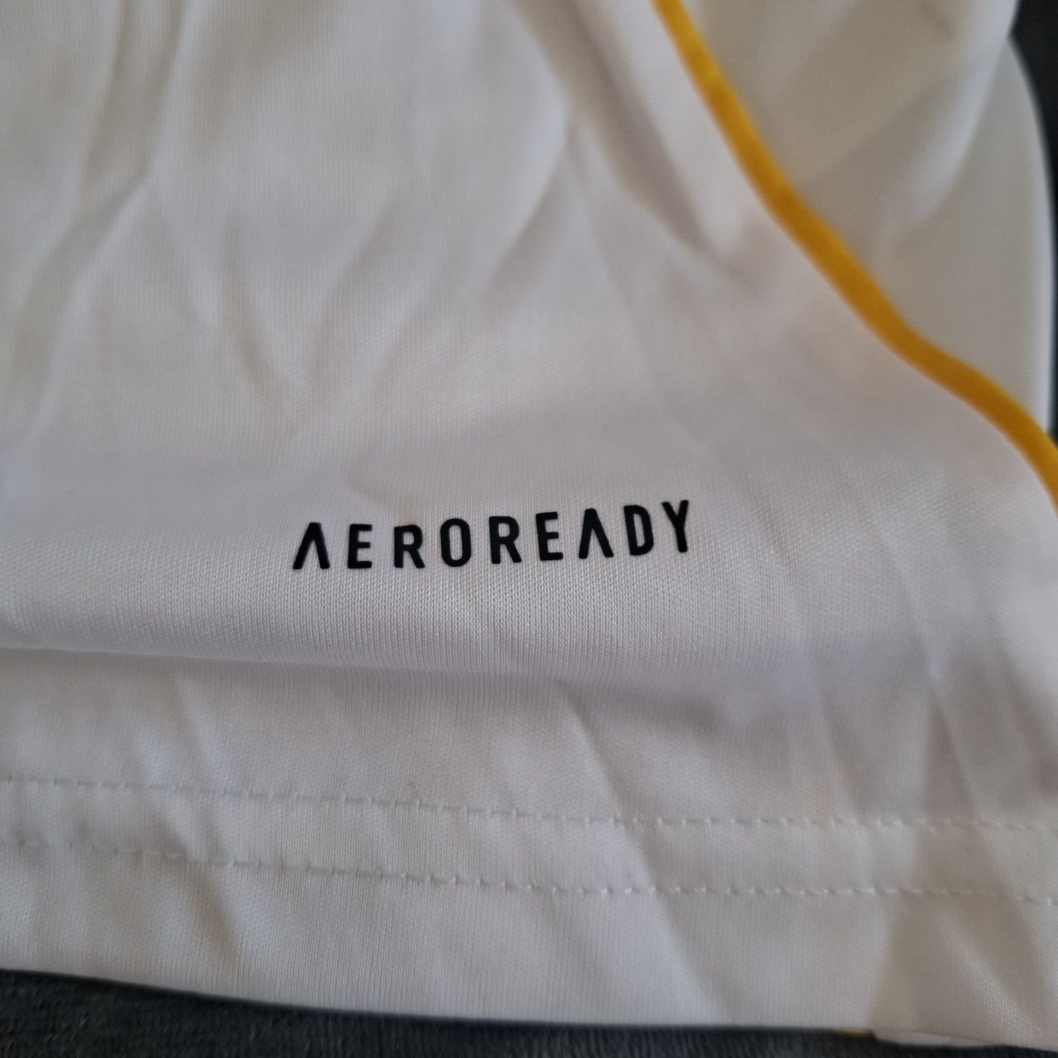 ADIDAS тениска на Real Madrid НОВА
