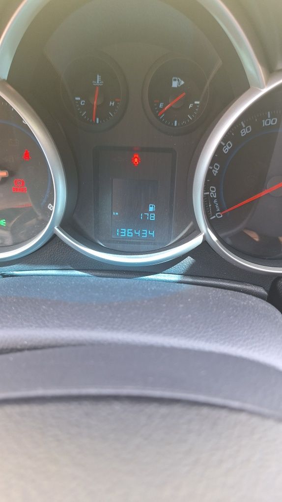 Chevrolet Cruze 1.6 benzina 2012