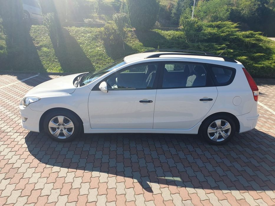 -Hyundai i30 facelift-2012-1.4benzina-109cai-euro5-germania adusa-