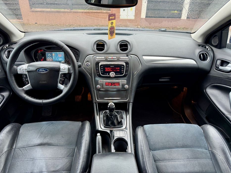 Ford Mondeo , 2.0D 140 cai /Bord digital /Multiple dotari