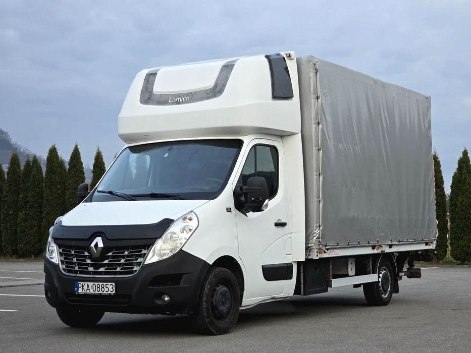 Renault Master cu lift 9 EuroPaleti an 2018 Rate Leasing