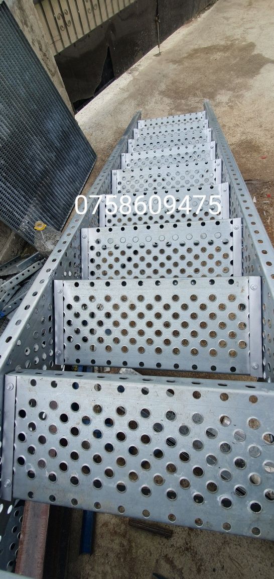Scari zincate 75x27cm