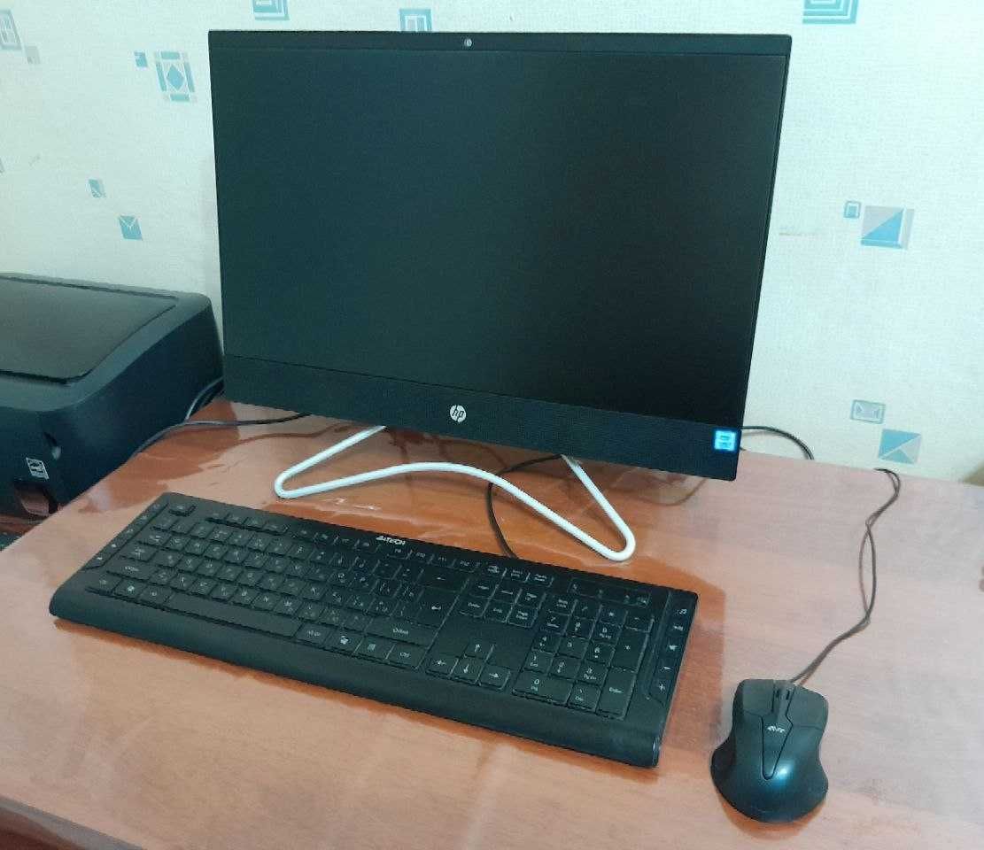 Моноблок HP 200 G3 Intel
