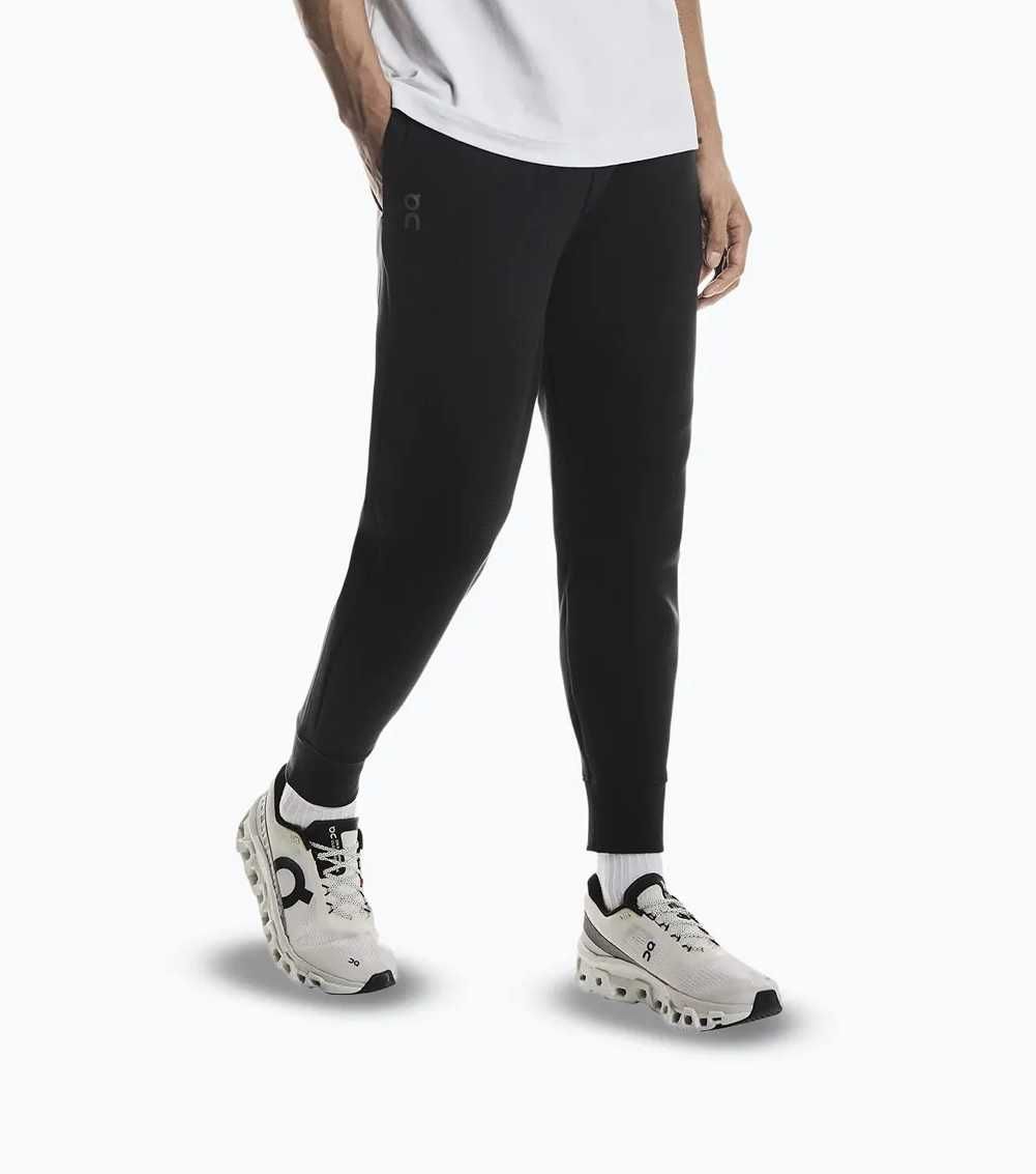 ON Focus Tech Sweatpants - Оригинално мъжко долнище размер M