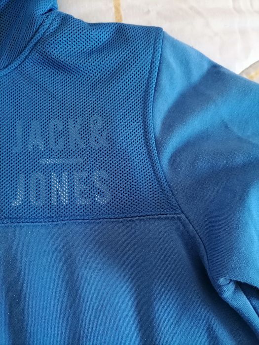 Jack & Jones ,  Tom Tailor ,Holister