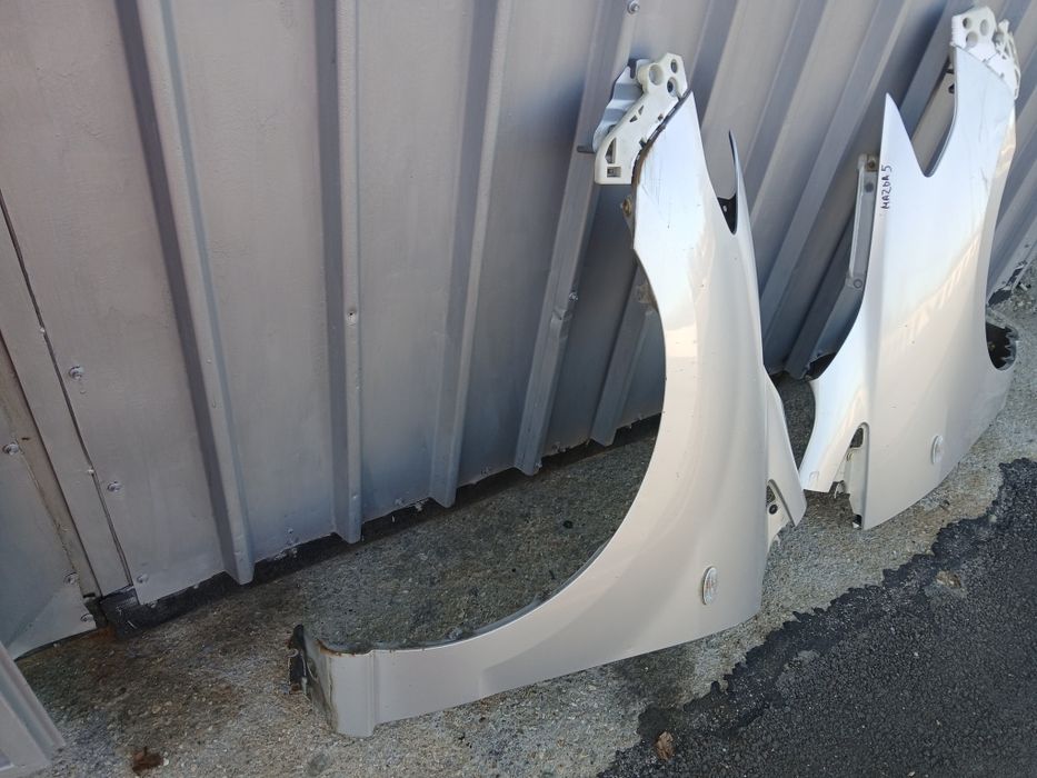 Калници Mazda 5.