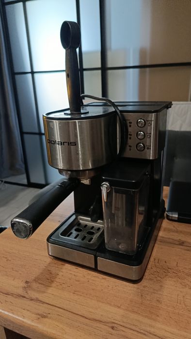 Кофемашина Polaris