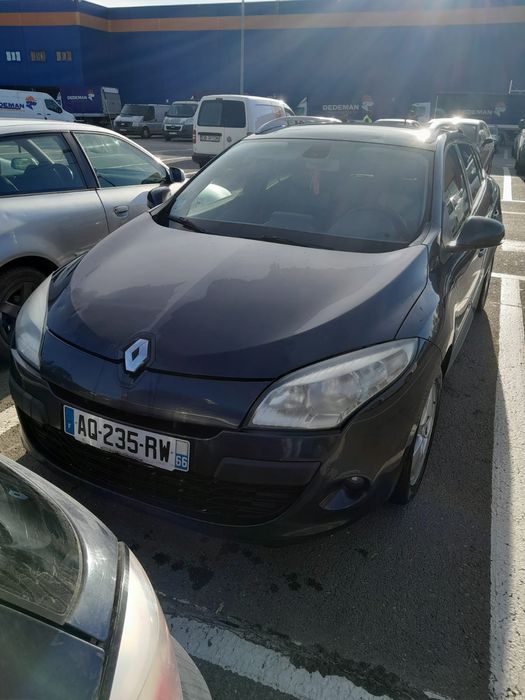 Văd Renault megane 1.5 diesel