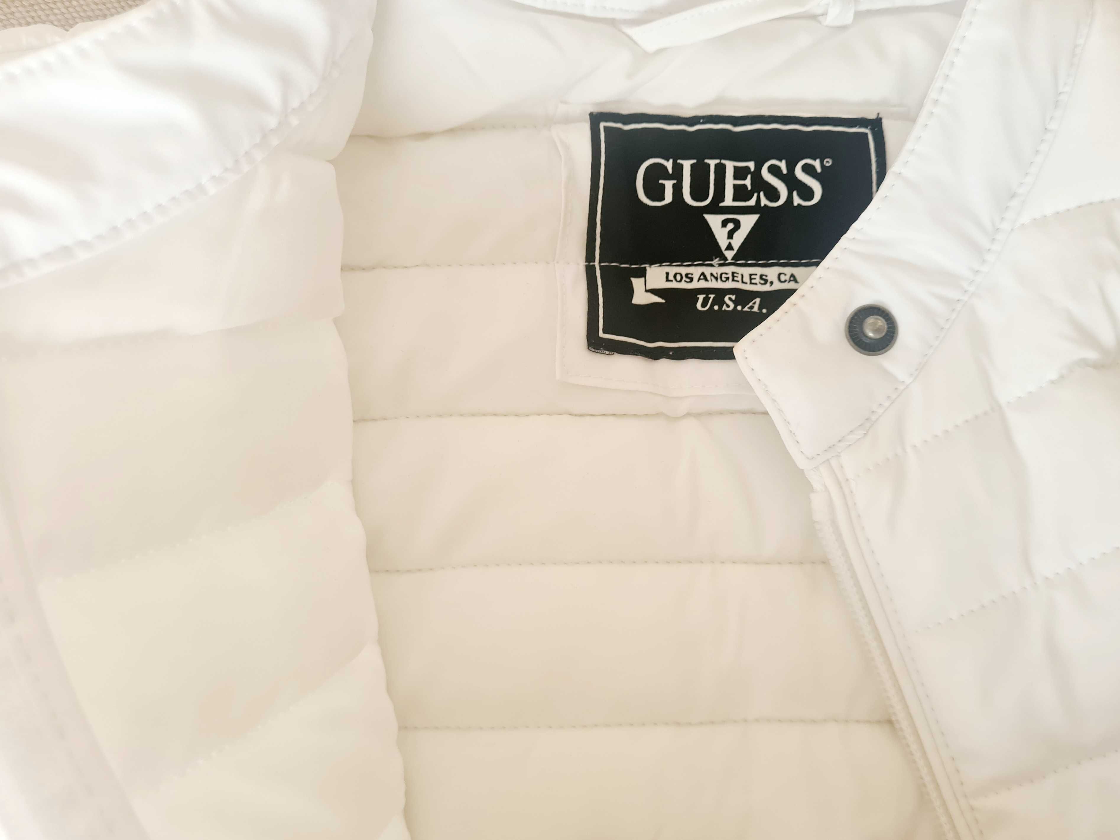 Бяло яке с лека изолация Guess