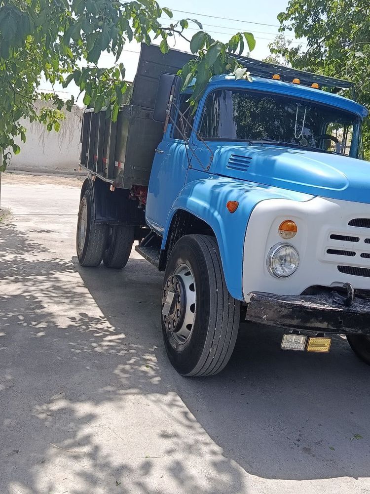 Zil sotiladi sotiladi