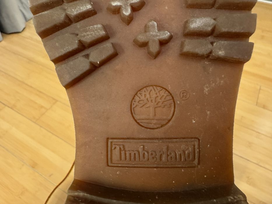 Bocanci timberland marime 39