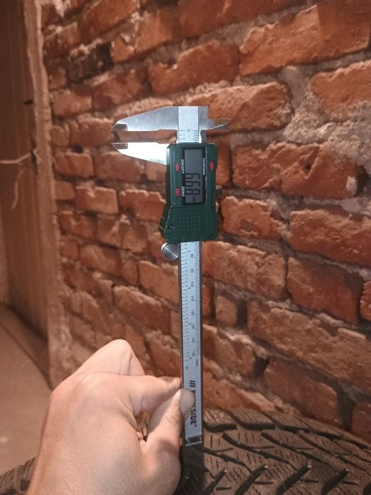 4 броя зимни гуми 195/65/15 + алуминиеви оригинални джанти