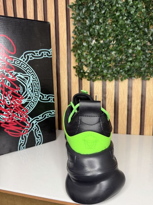 Versace Chain Reaction Black Green 42