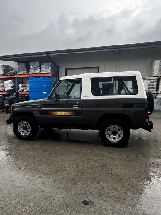 Toyota Land Cruiser LJ73 2.4 turbo diesel, an fabricatie 1989