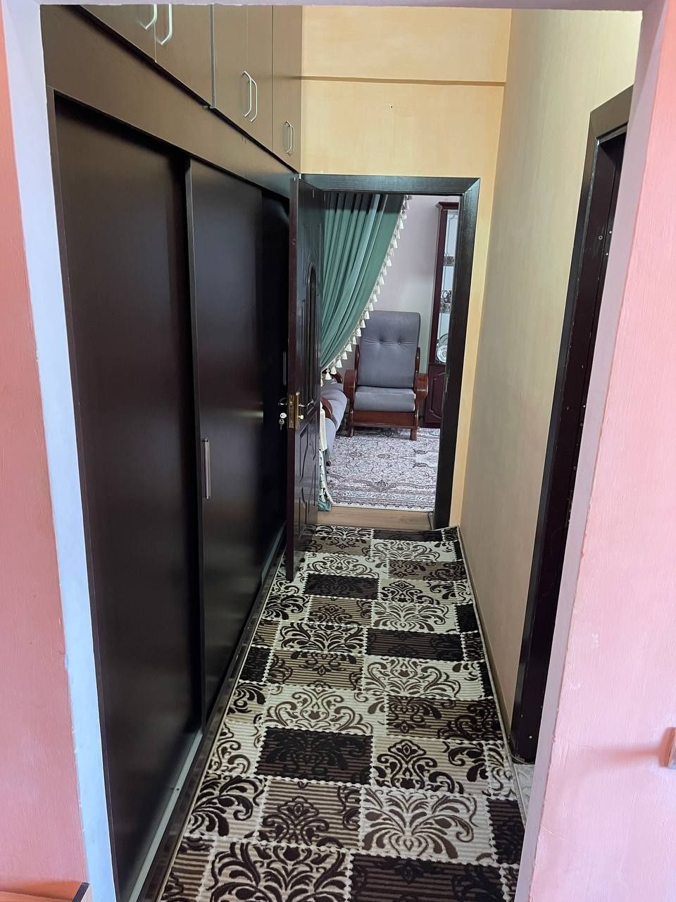 Продается квартира сергели 6 а