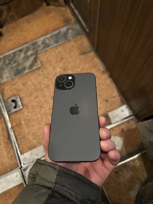 Айфон 15 128 гб 85%