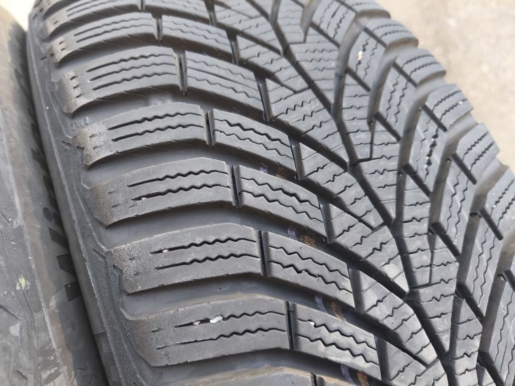 205/55/16" 4бр Continental winter contact ts870,dot1121,7mm