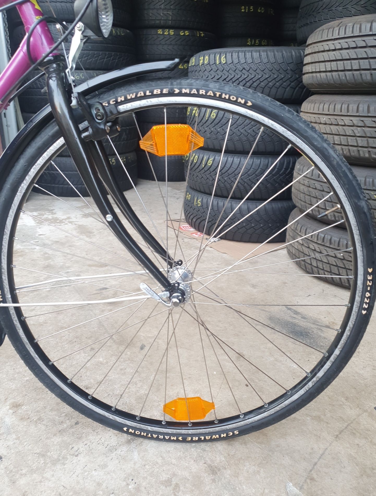 Bicicletă Damă Staiger impecabilă  jante aluminiu capsate 28.