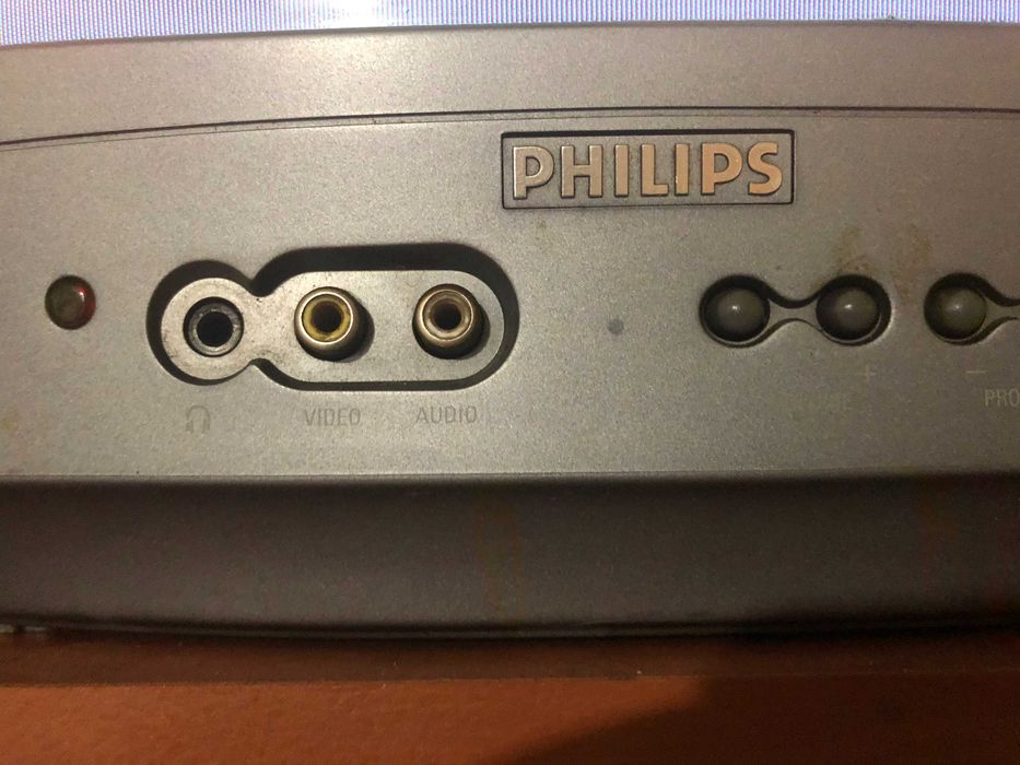 телевизор PFILIPS