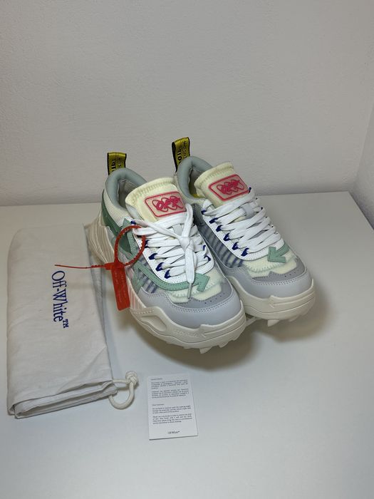 Off-White odsy-1000