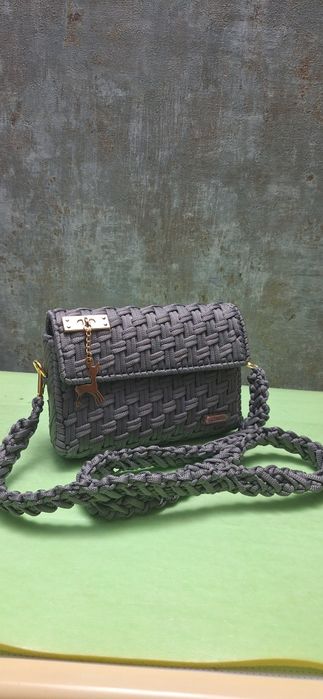 Дамская сумочка.