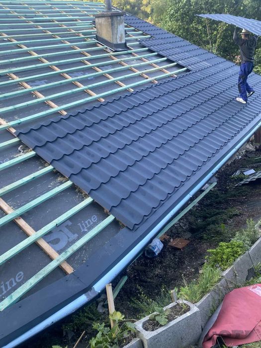 Montaj Acoperisuri – Reparatii acoperisuri – Mansardare – Dulgherie: