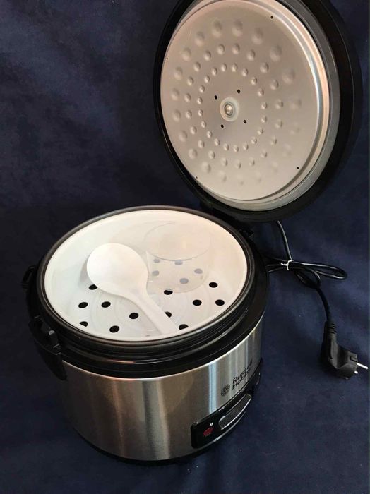 Уред за готвене на ориз Russell Hobbs
