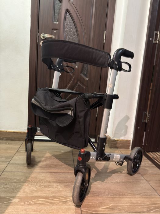 Rolator recuperare pentru handicap dizabilitati batrani invalizi