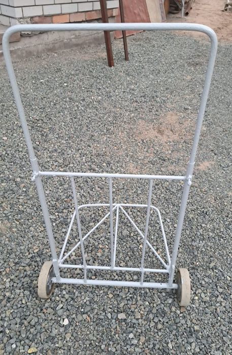 Тележки ручные .