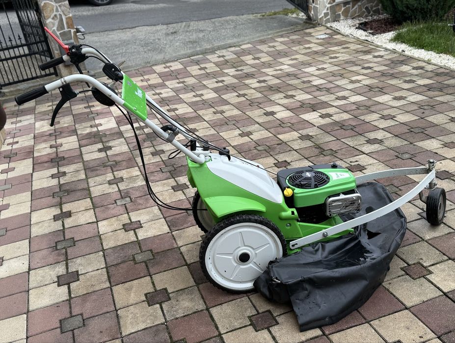 Cositoare motocoasa tractoras iarba Viking