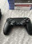 Vand Play Station 4 500 Gb +2 controlere