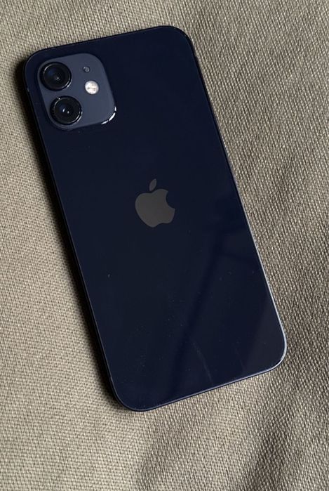 Vand Iphone 12(64GB)