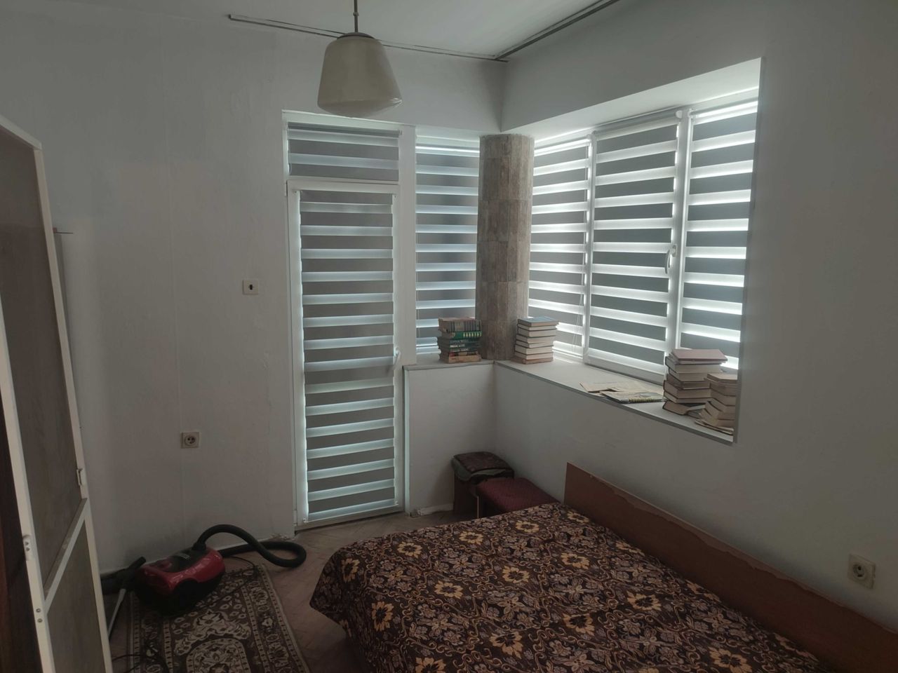 Продава се Тристаен апартамент в Търговище, Център - 82 кв.м за 1113 €/кв.м - Снимка #5
