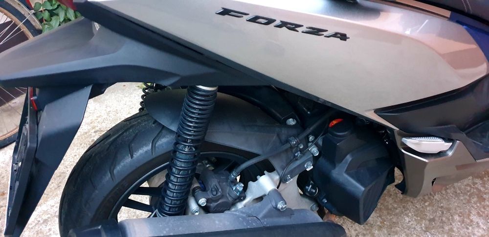 Scooter Premium Honda Fortza 125, 2017
