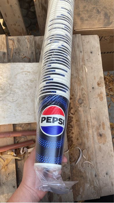 бумажные стаканы