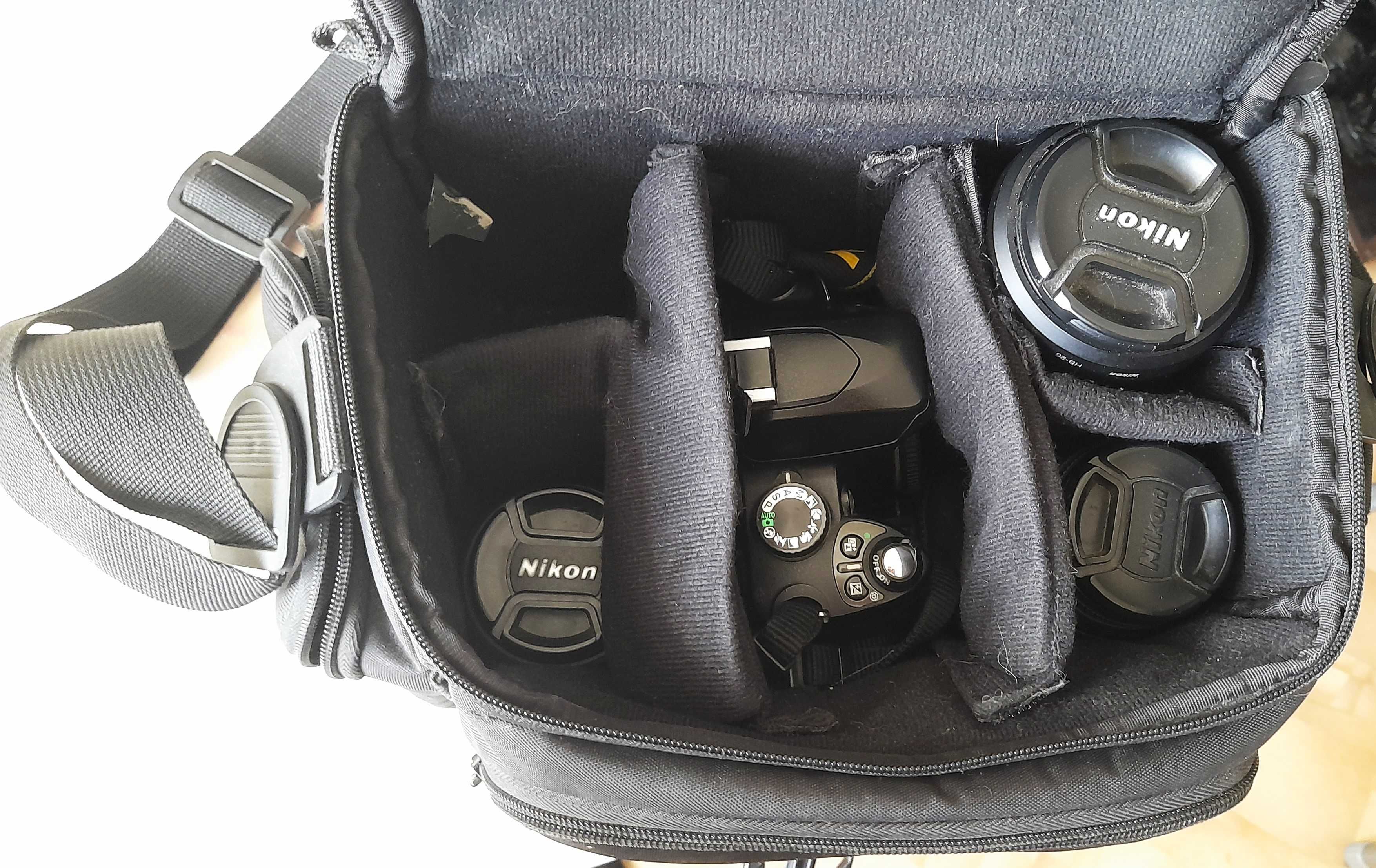 Фотоаппарат Nikon D60 + 3 объектива + сумка