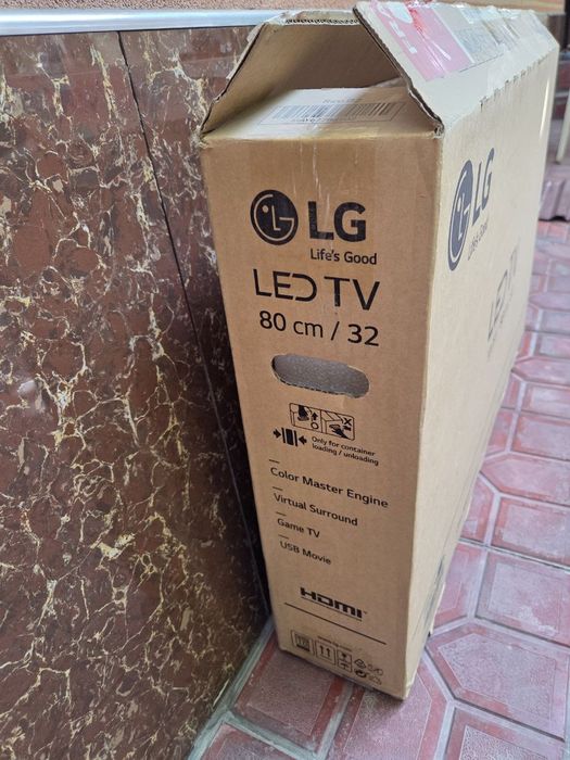 Телевизор  LG 32