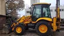 Продавам двигател на части за JCB 3CX 2006г.