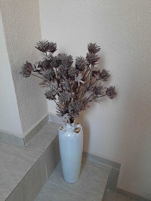 Керамична  ваза  ръчна изработка